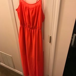 Vibrant Maxi Dress • Great for Vacation • L •